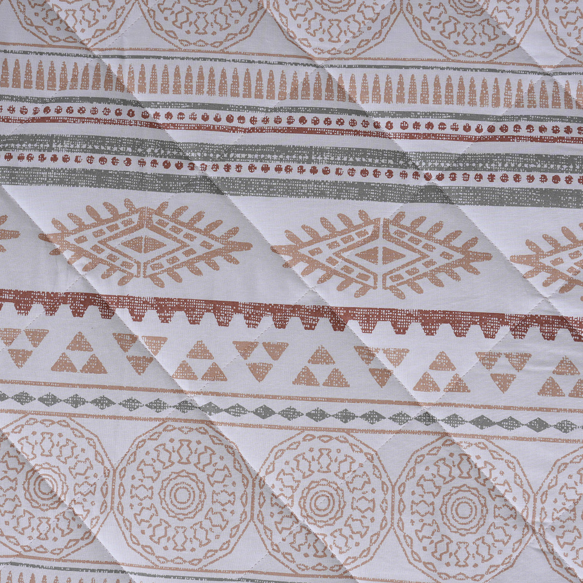 Hermosa Sensory Bloom Allegra Quilt Peach