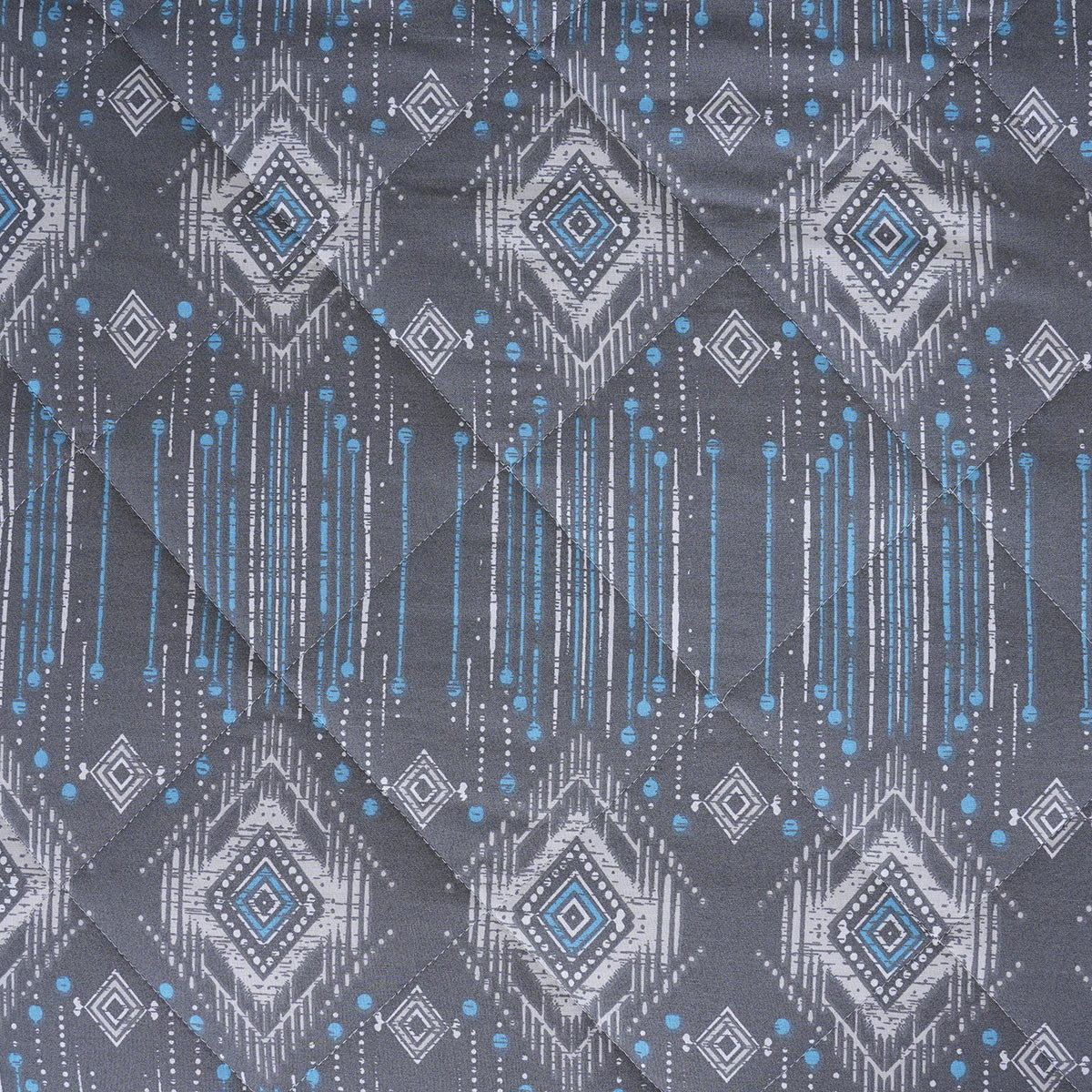 Hermosa Sensory Bloom Gareth Quilt Blue