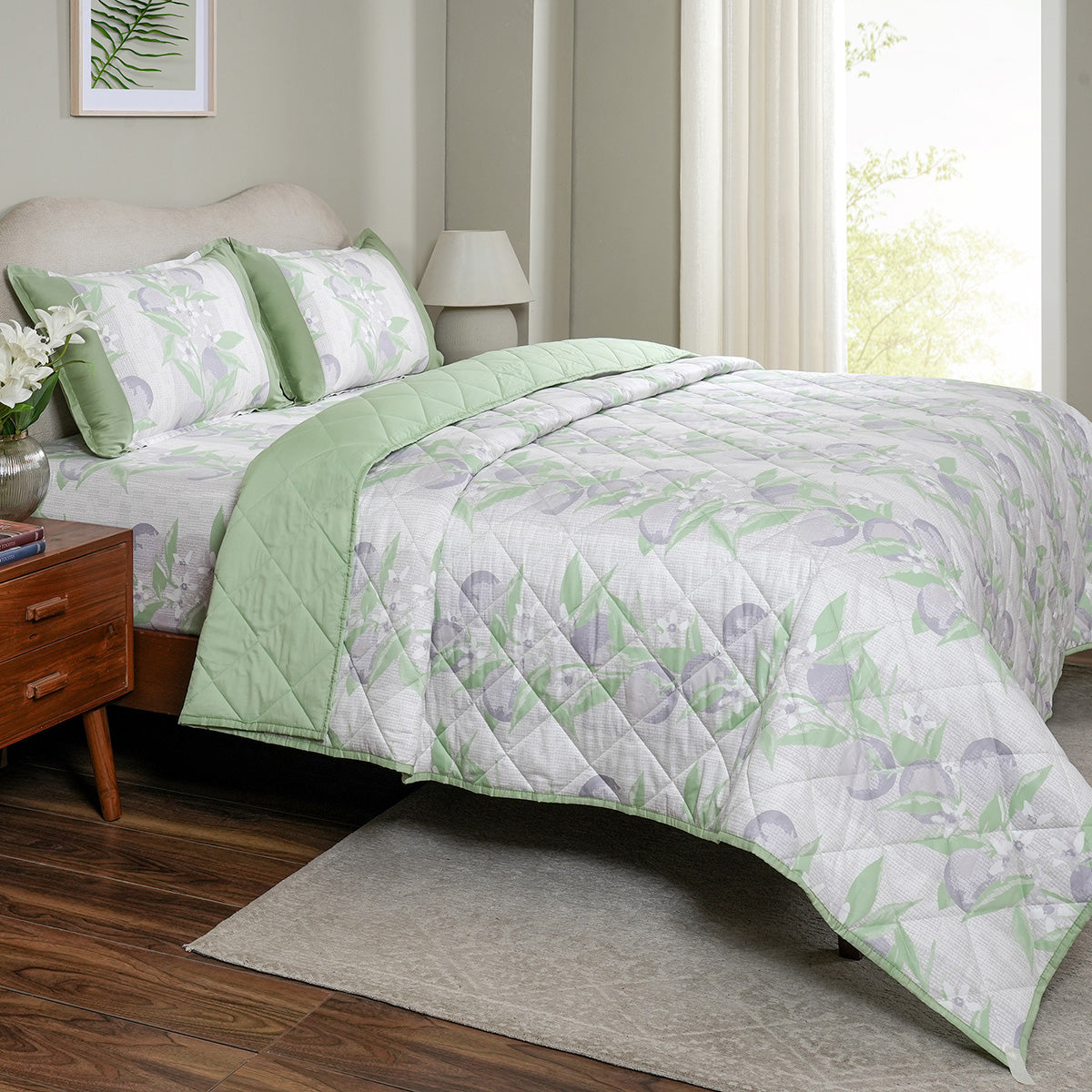 Sensory Bloom Colorsplash extremely Cozy Lilac Quilt