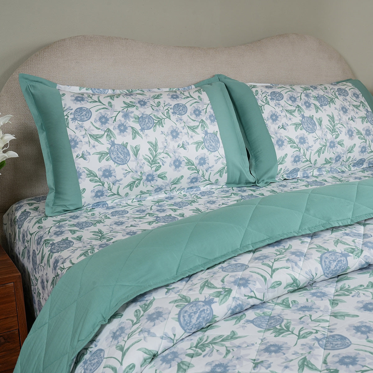 Sensory Bloom Blooming Petals extremely Cozy Blue Quilt