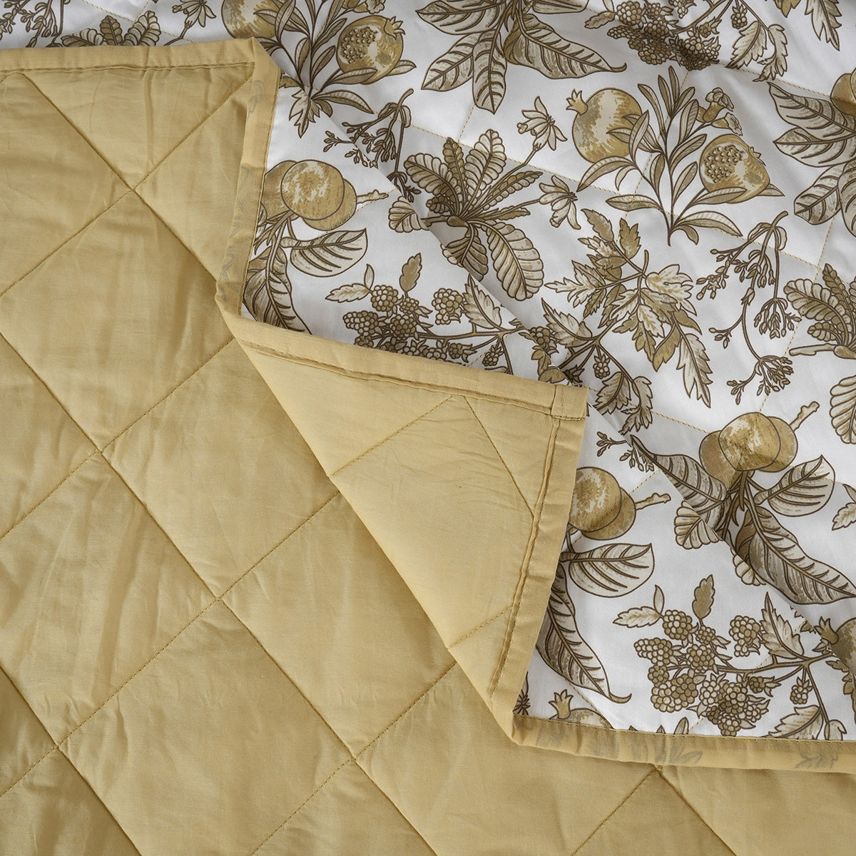 Sensory Bloom Fruity Foliage extremely Cozy Mustard Quilt