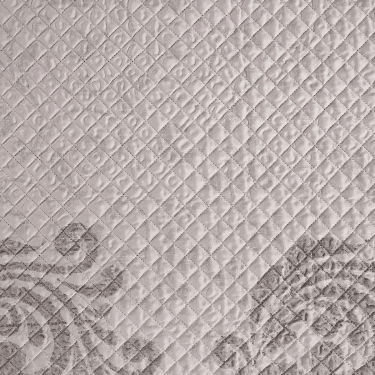 Classical Ornate Seamless Scroll Quilt/Quilted Bed Cover Gold