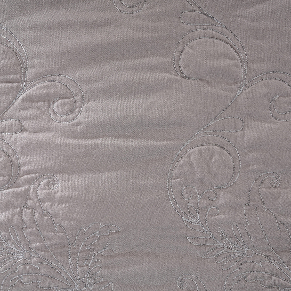 Classical Ornate Twirls & Swirls Quilt/Quilted Bed Cover Neutral