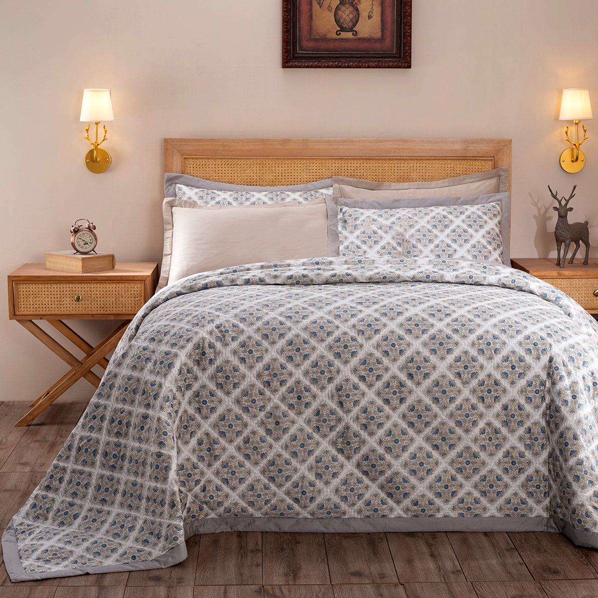 Exotic Heritage Finest Retro Blue Summer AC Quilt/Quilted Bed Cover/Comforter Quilt