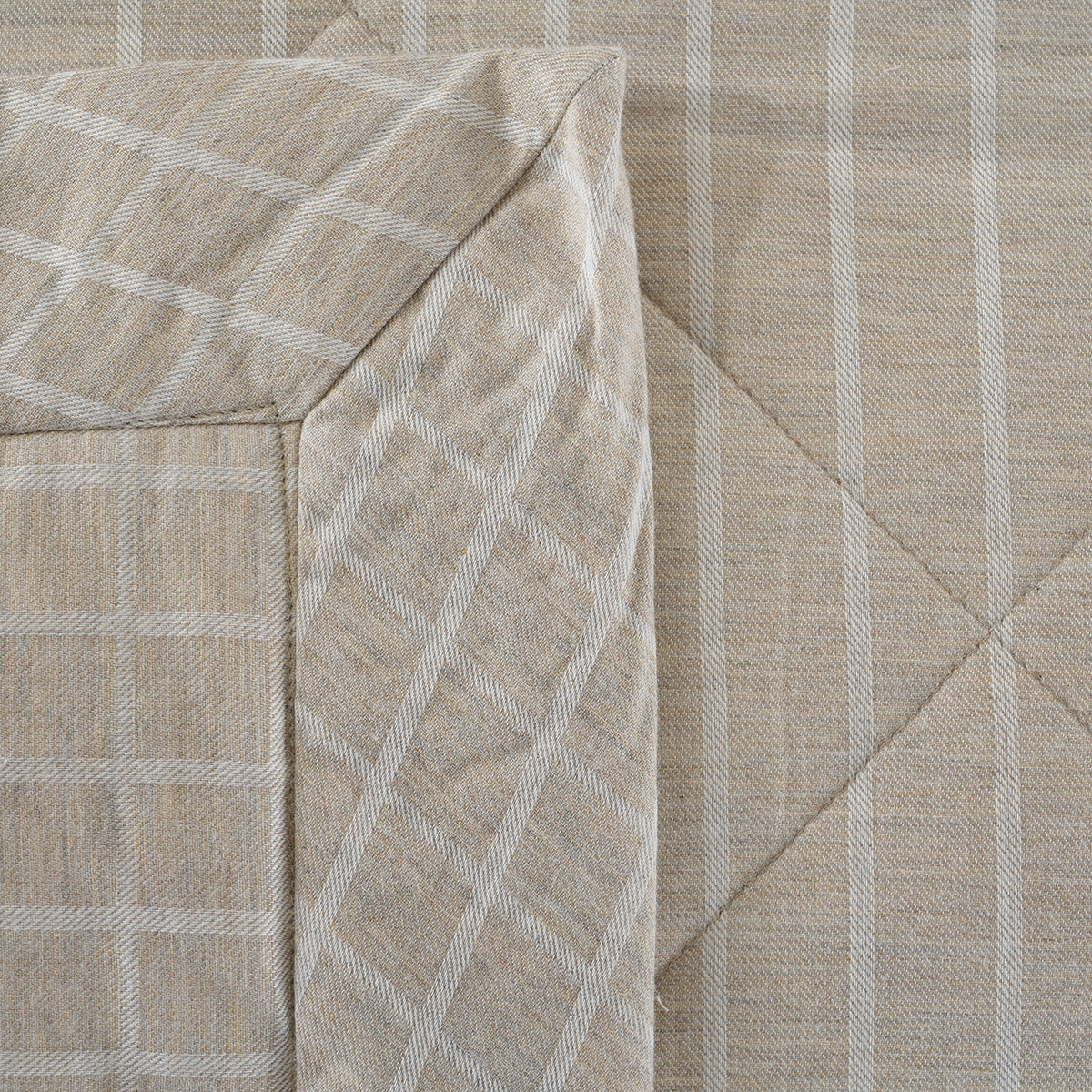 Adore 100% Natural Cotton Filling Summer AC Quilt/Quilted Bed Cover/Comforter Beige