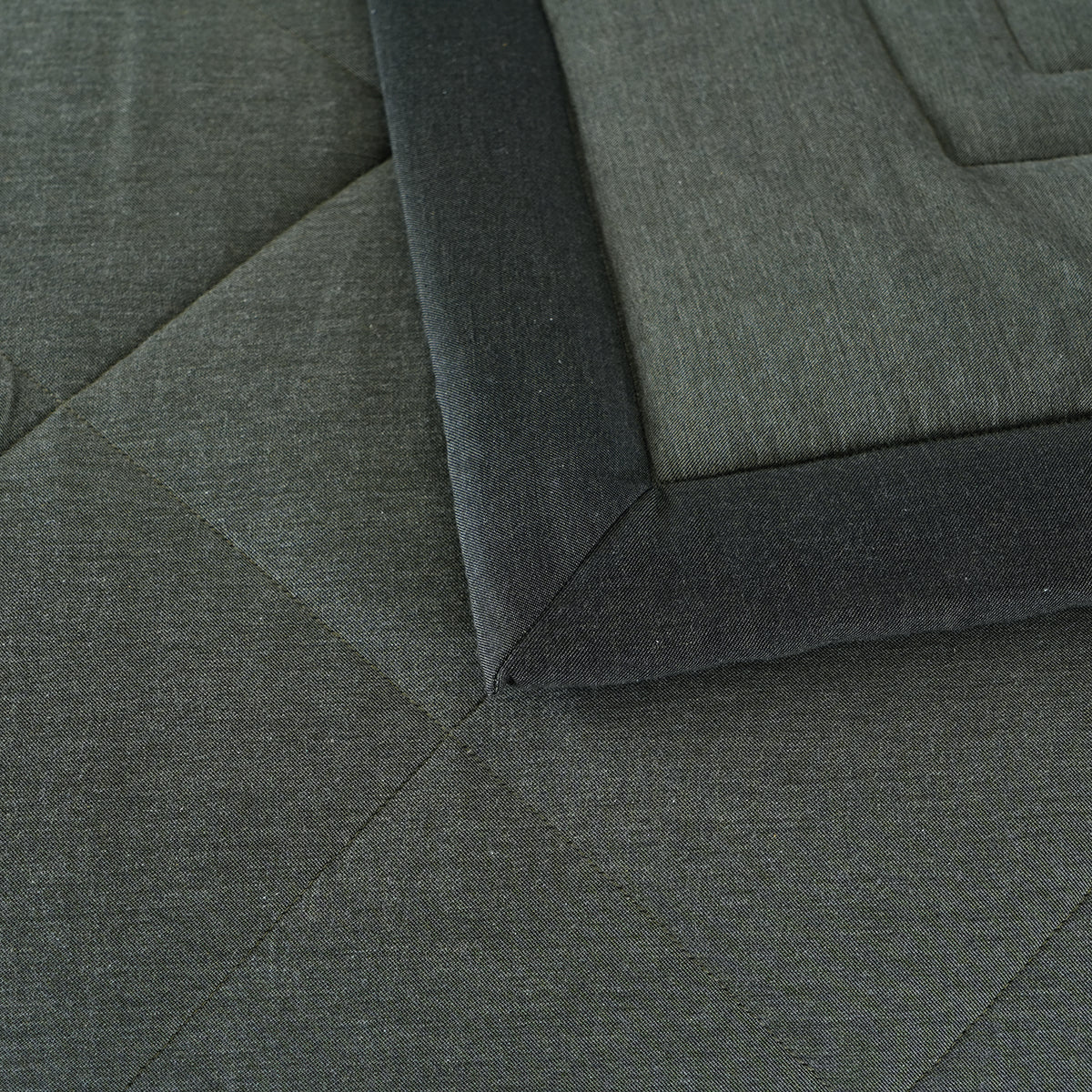 Emmie 100% Natural Cotton Filling Light Weight Winter Quilt Green