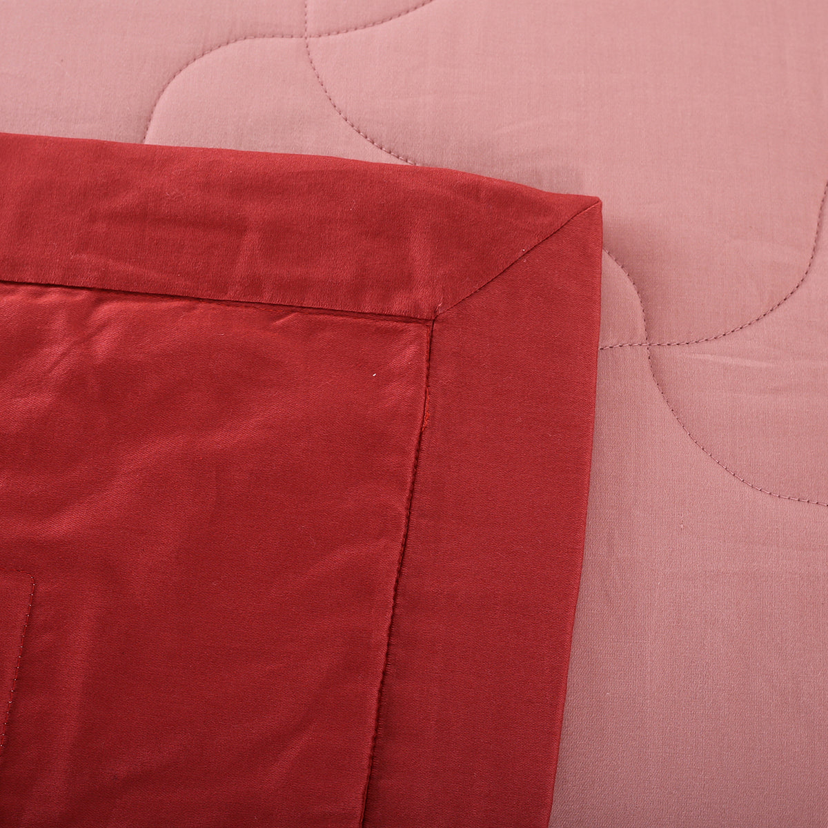 Vincent Reversible Summer AC Quilt/Quilted Bed Cover/Comforter Brick Red/Cameo Brown