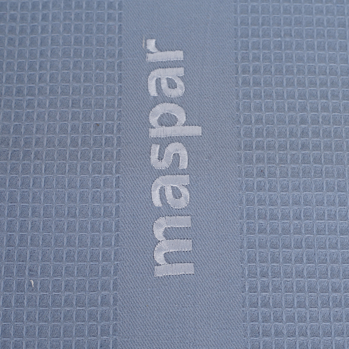 Catalina Waffle Antimicrobial Antifungal Super Absorbent Quick Dry Gym/Travel Winter Sky Towel