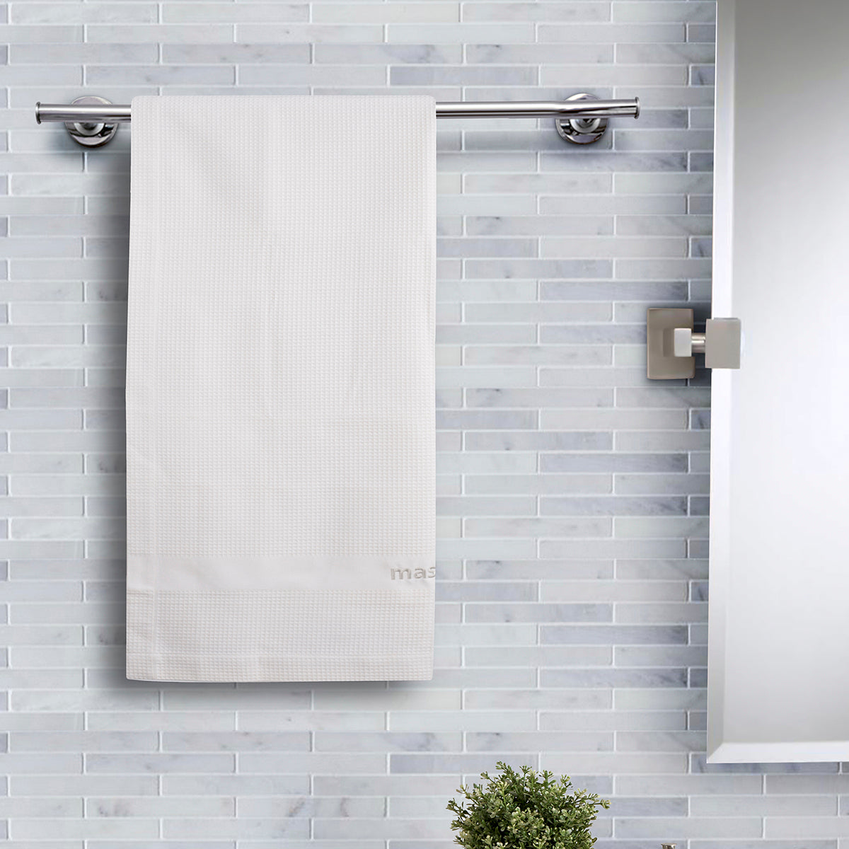 Catalina Waffle Antimicrobial Antifungal Super Absorbent Quick Dry Gym/Travel White Towel