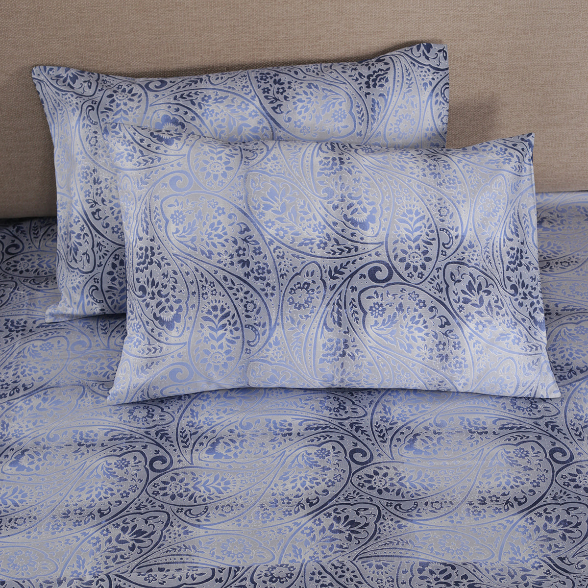 Folklore Transition Ombre Bonanza Printed 100% Cotton Blue Ultra Soft Bed Sheet