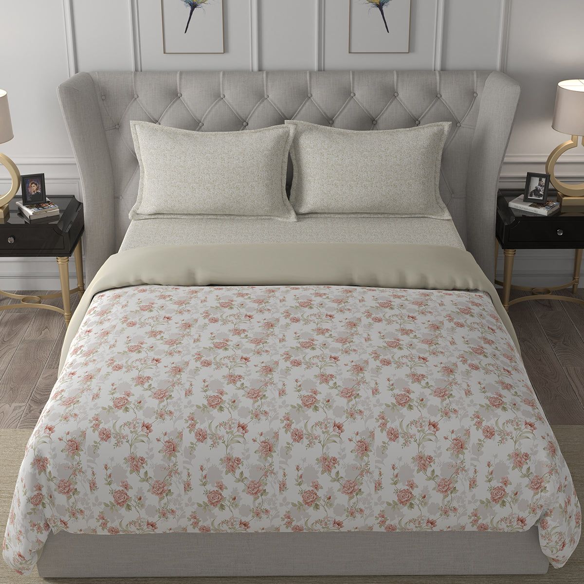 Hermosa Exotic Bouquet Bloomington Red Quilt