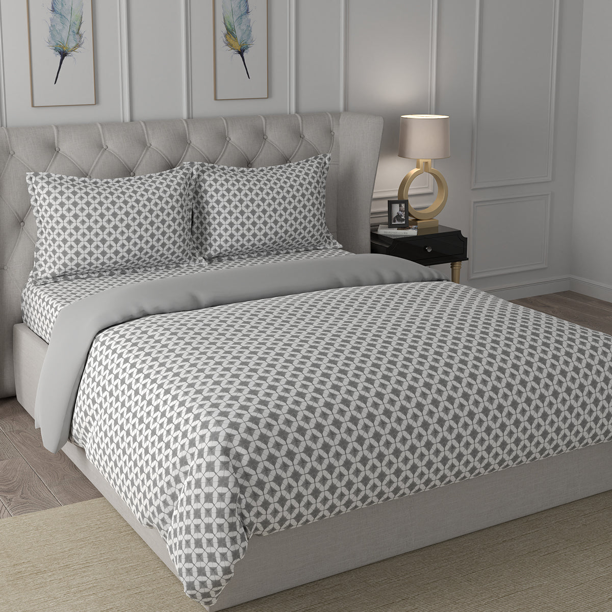 Hermosa Exotic Bouquet Elaine Grey 4 Pc Quilt/Quilted Bed Cover Set