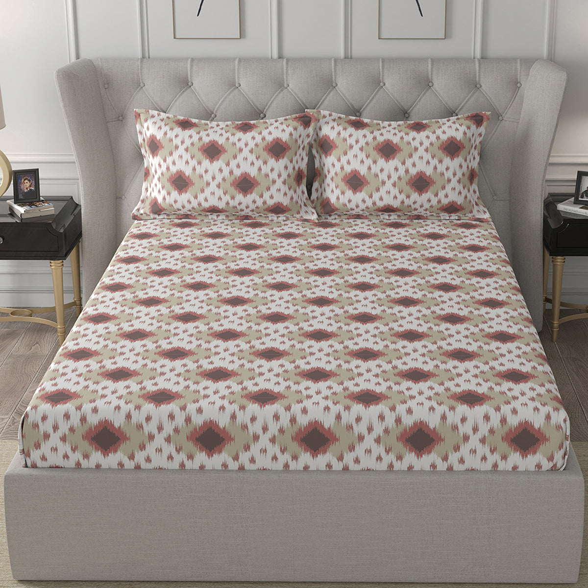 Florescence Arlen Print Red Fitted Sheet With Pillow Covers