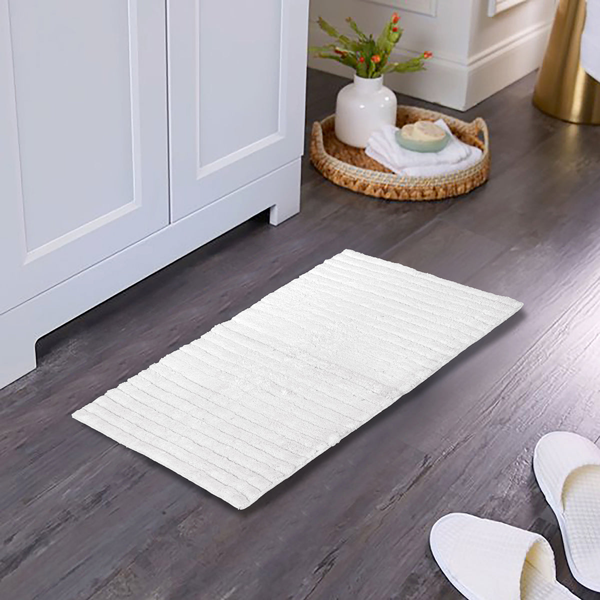 Corded Stripe Anti Skid Solid White Bath Mat