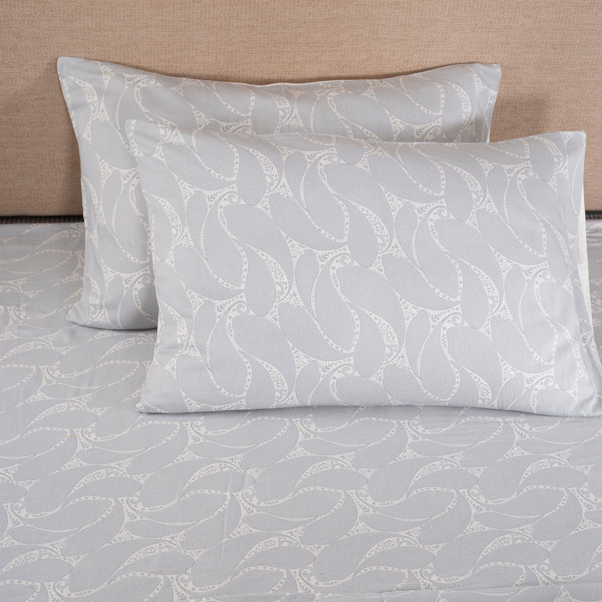 Folklore Transition Paisley Print Printed 100% Cotton Blue Ultra Soft Bed Sheet