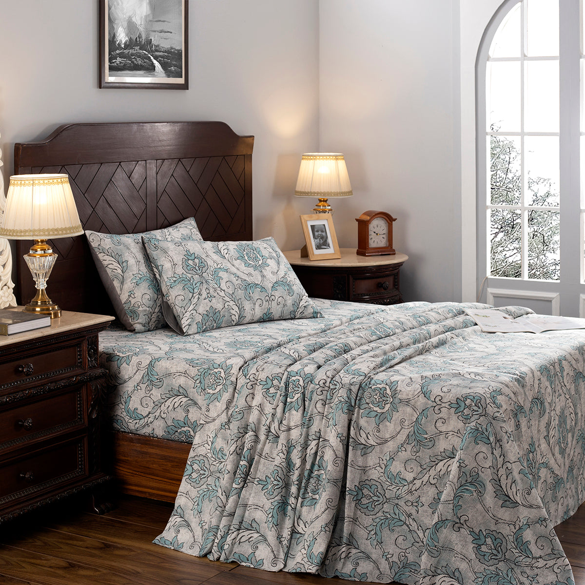 Nostalgic Attire Pearl Petal Blue Printed 100% CottonSoft Bed Sheet