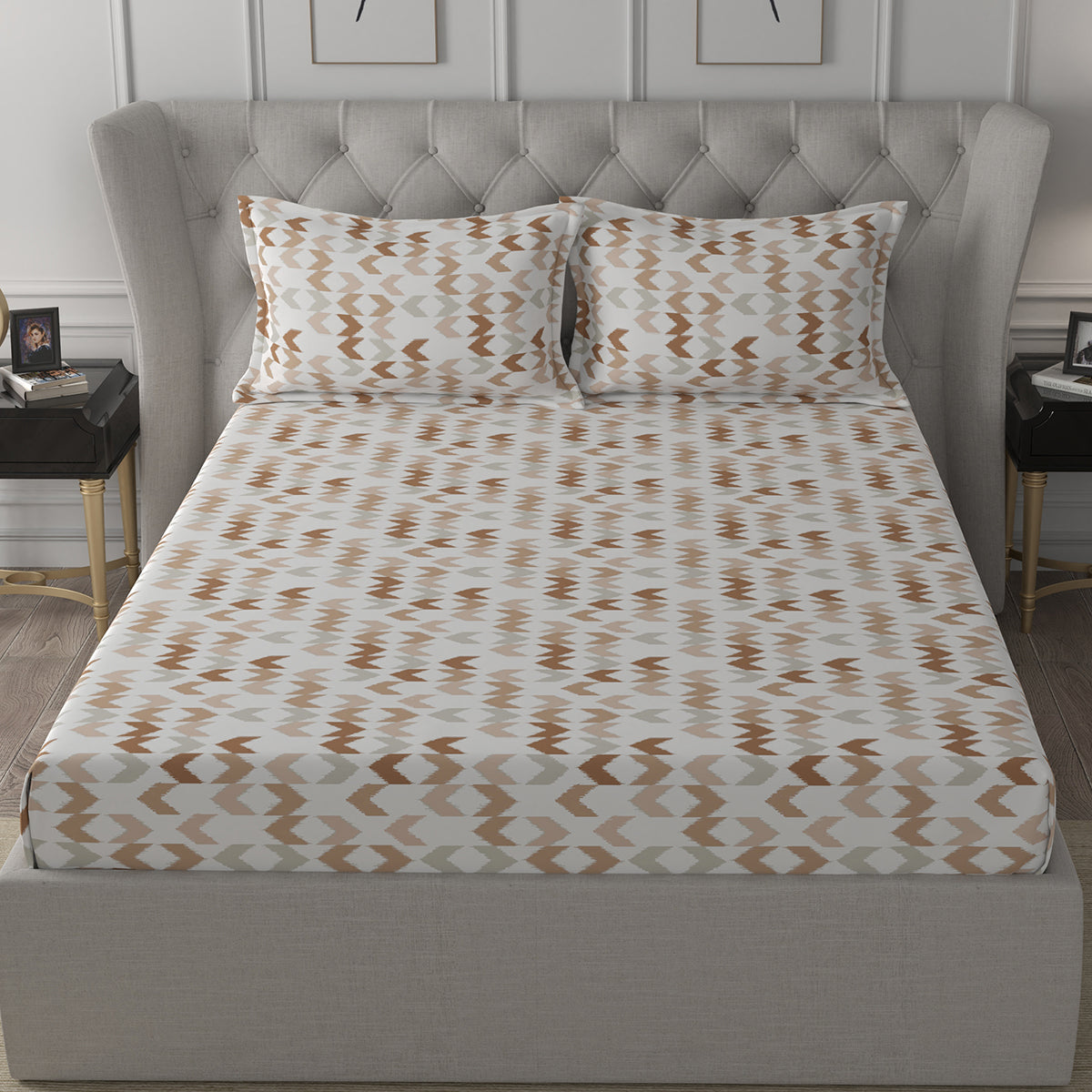 Inhouse Ardour Ingrid Printed 200 TC 100% Cotton Peach Bed Sheet