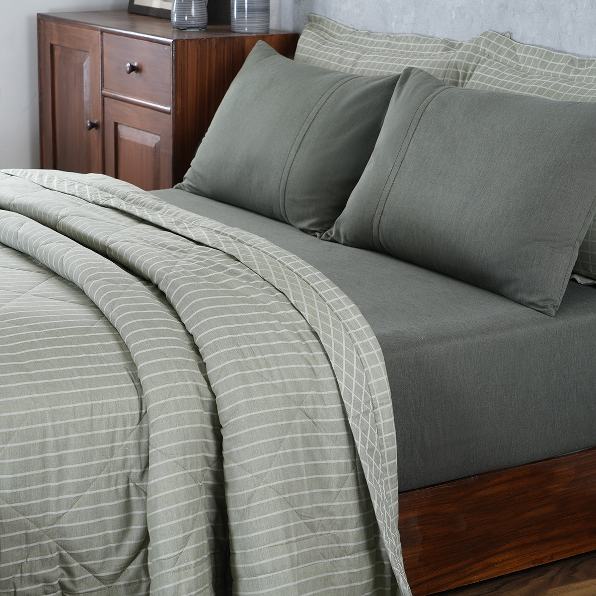 Adore 100% Cotton Filling Summer AC Green Quilt/Quilted Bed Cover Comforter