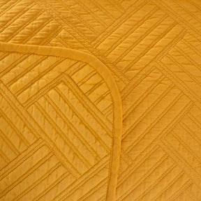Eliott Summer AC Quilt/Quilted Bed Cover/Comforter Mustard