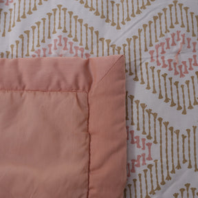 Global Atelier Demon Dash Peach Summer AC Quilt/Quilted Bed Cover/Comforter Red