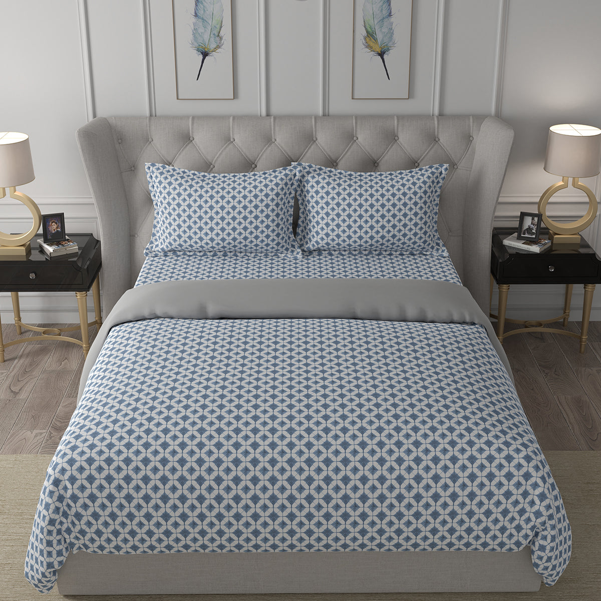 Hermosa Exotic Bouquet Elaine Blue Quilt