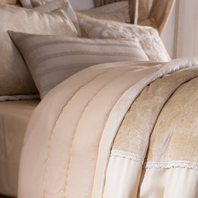 Splendid Zest Sprout SpillElan Gold 9PC Quilt/Quilted Bed Cover Set