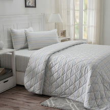 Optimist Bloom Atlair 110 GSM Summer AC Quilt/Quilted Bed Cover/Comforter