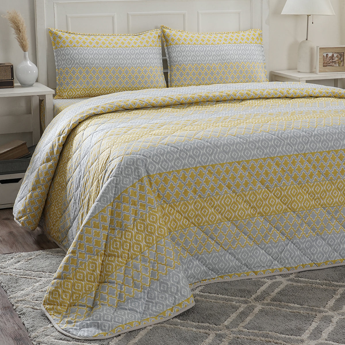 Optimist Bloom 110 GSM Multi Ikat Summer AC Quilt/Quilted Bed Cover/Comforter