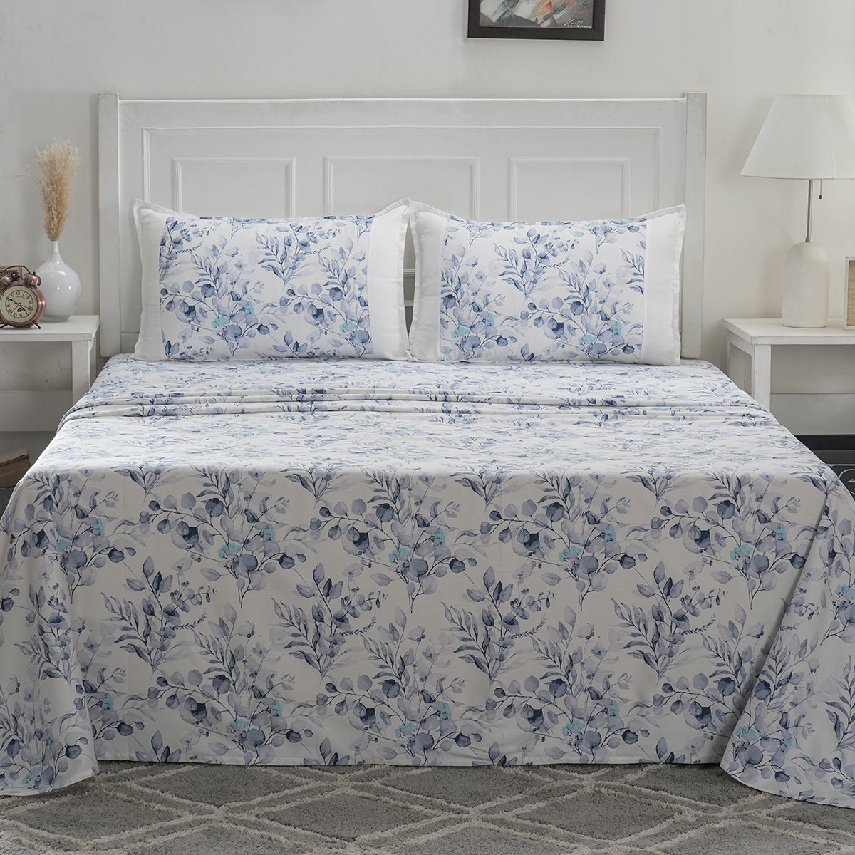 Optimist Bloom 200 TC Leilani Cotton Printed Bed Sheet With Pillow Covers