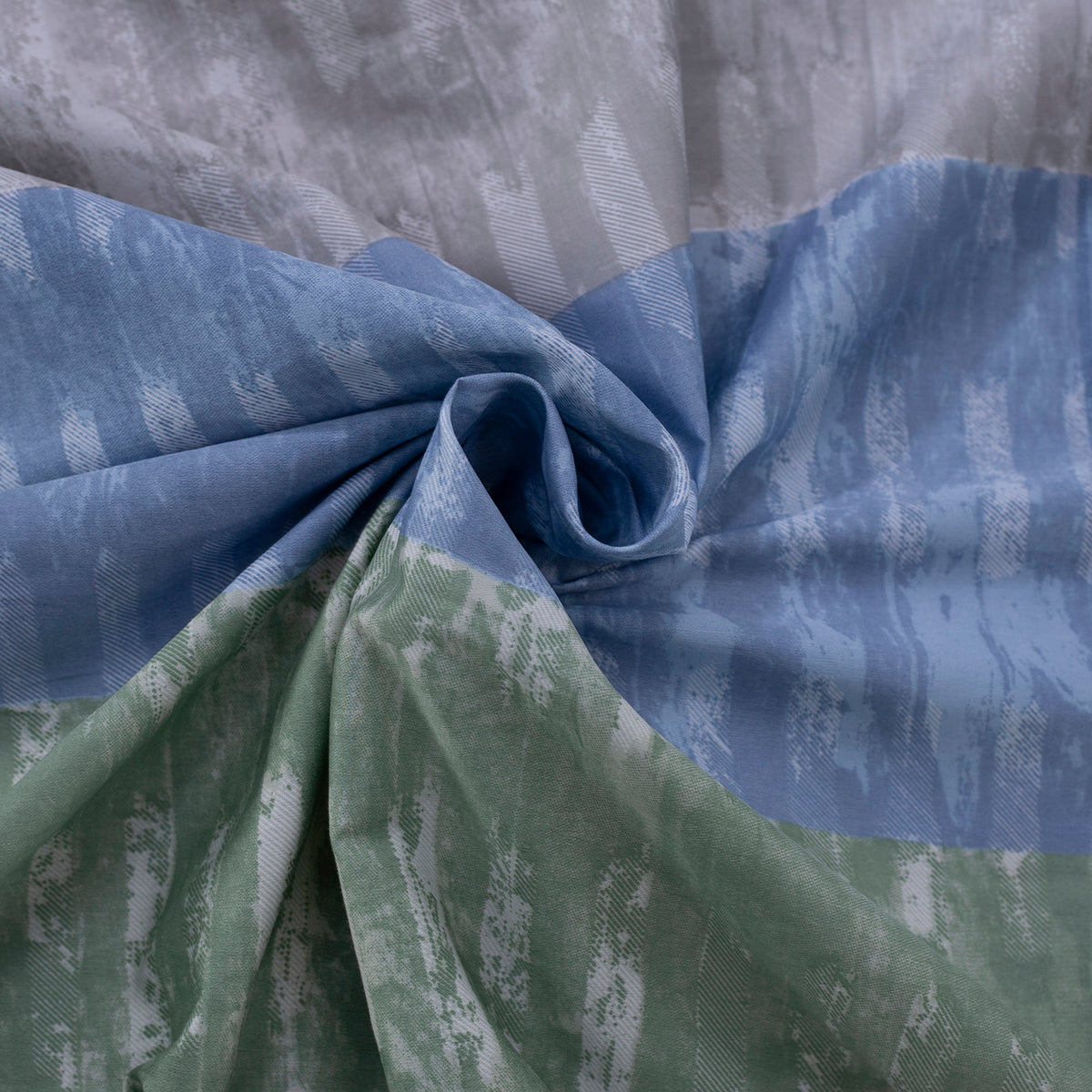 Royal Botanic 200 TC Streak Tint Blue 100% Cotton Bed Sheet With Pillow Case