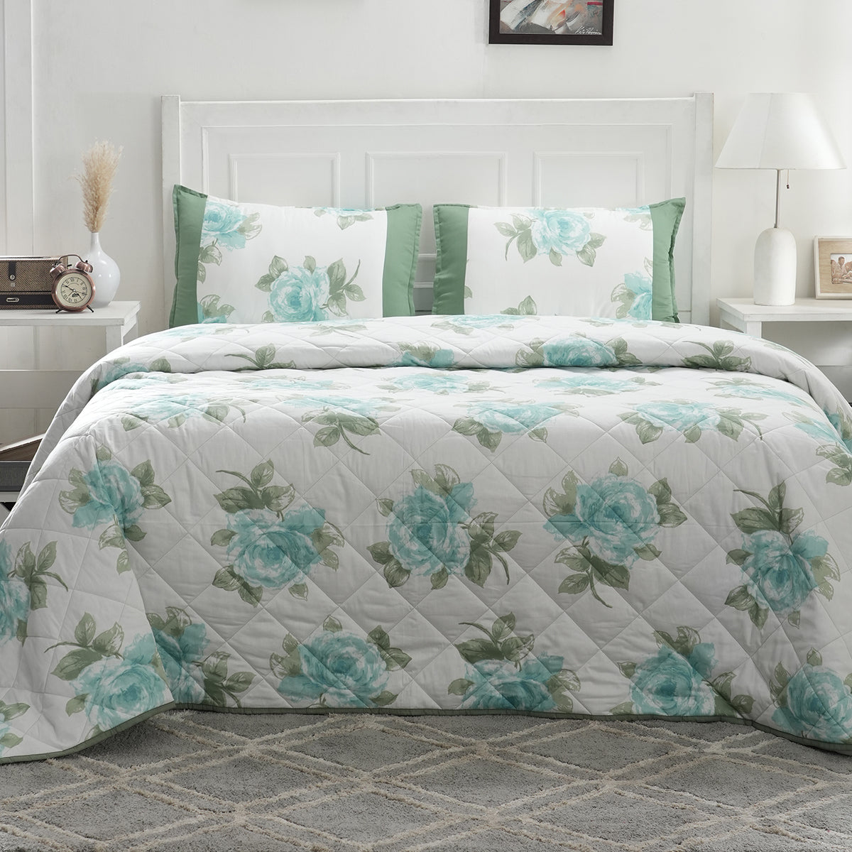 Royal Botanic 115 GSM Turning Rose Aqua Quilt/Quilted Bed Cover