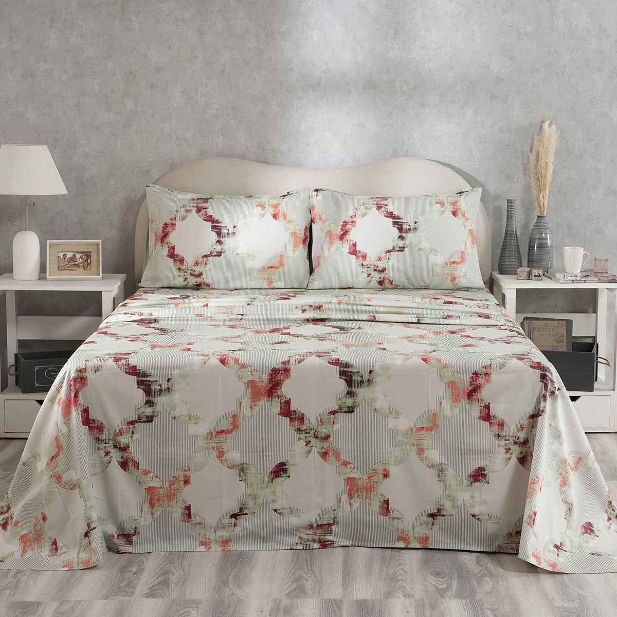 Enchanted Harmony Ogee Flent Printed Cotton Bed Sheet With Pillow Cover