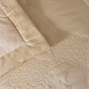 Utopian Regan 145 GSM Frill Liner Quilt/Comforter