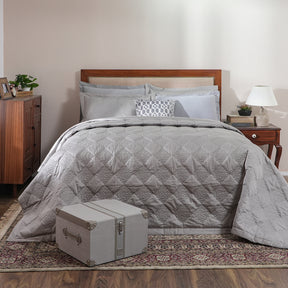 Utopian Regan 145 GSM Frill Liner Quilt/Comforter