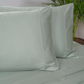 Melina Plain 100% Cotton Extra Soft & Luxurious Bed Sheet With Pillow Covers