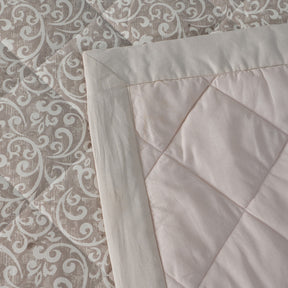 Acanthus Serenity Visual Treat Hand Quilted Quilt/Comforter