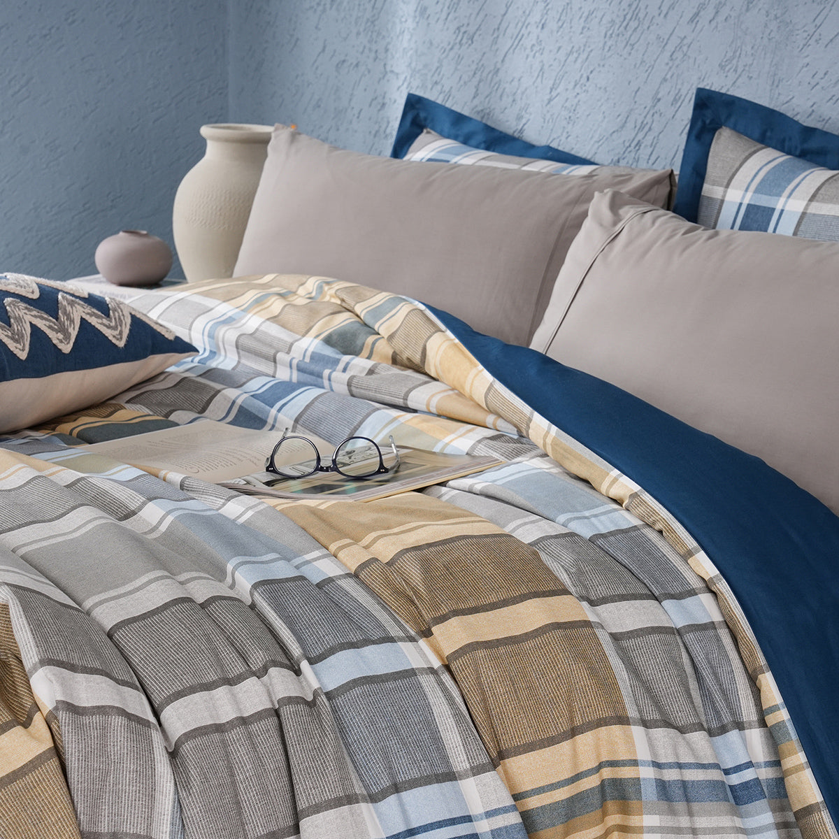 Whimsy Nature Vivid Plaid Woven 100% Cotton Blue 8pcs Duvet Cover Set