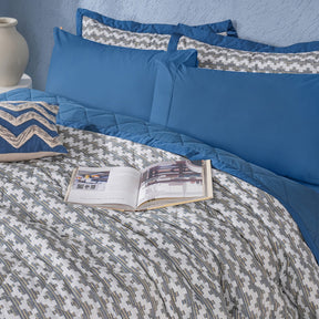 Whimsy Nature Twisty Melange Blue 8pcs Quilt/Quilted Bed Cover
