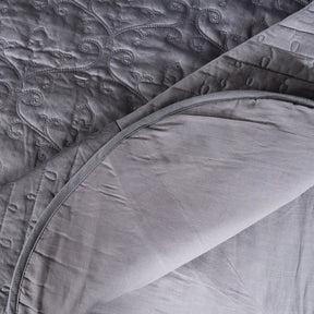 Classical Impression Swirling Quilt/Quilted Bed Cover Grey