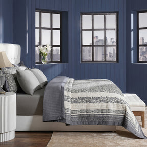 Classical Impression Ornamental Quilt/Quilted Bed Cover Grey