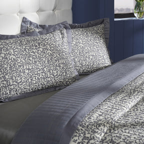 Classical Impression Ornamental Quilt/Quilted Bed Cover Grey