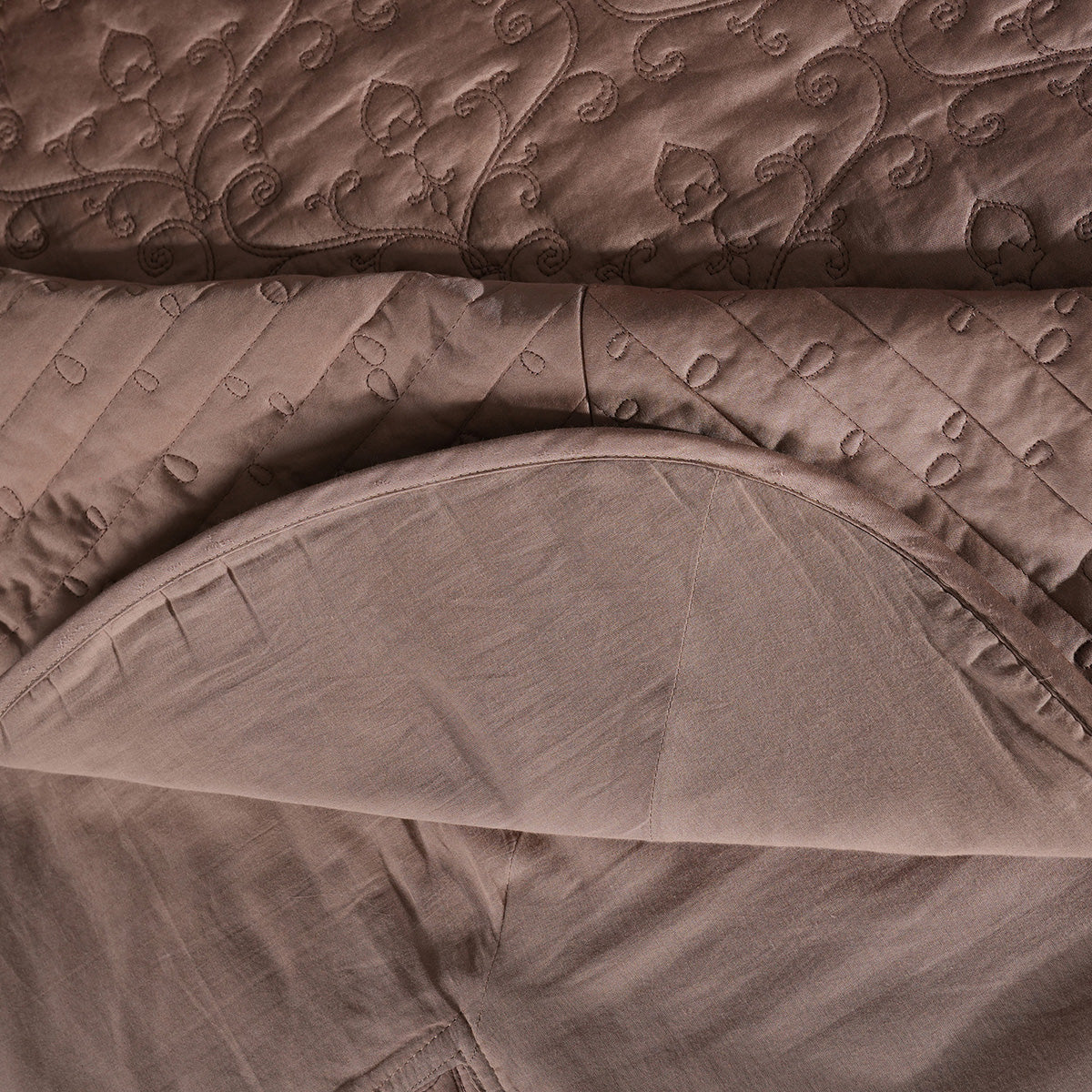 Classical Impression Swirling 100% Cotton 8pcs Quilt/Qulited Bed Cover Set Brown