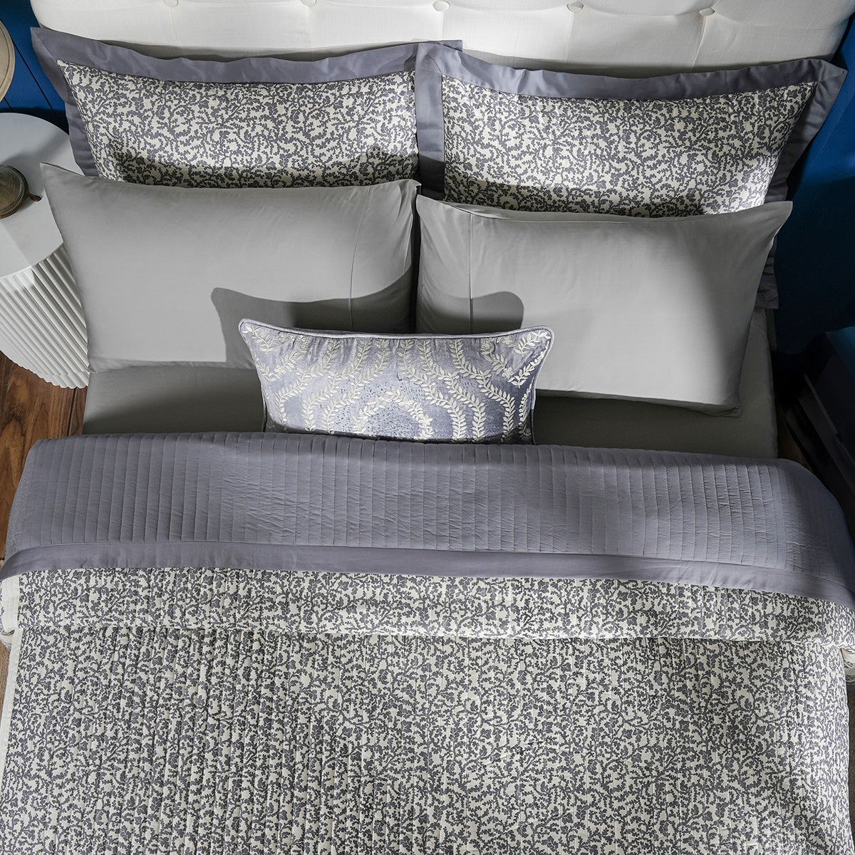 Classical Impression Ornamental 100% Cotton 8pcs Quilt/Qulited Bed Cover Set Grey