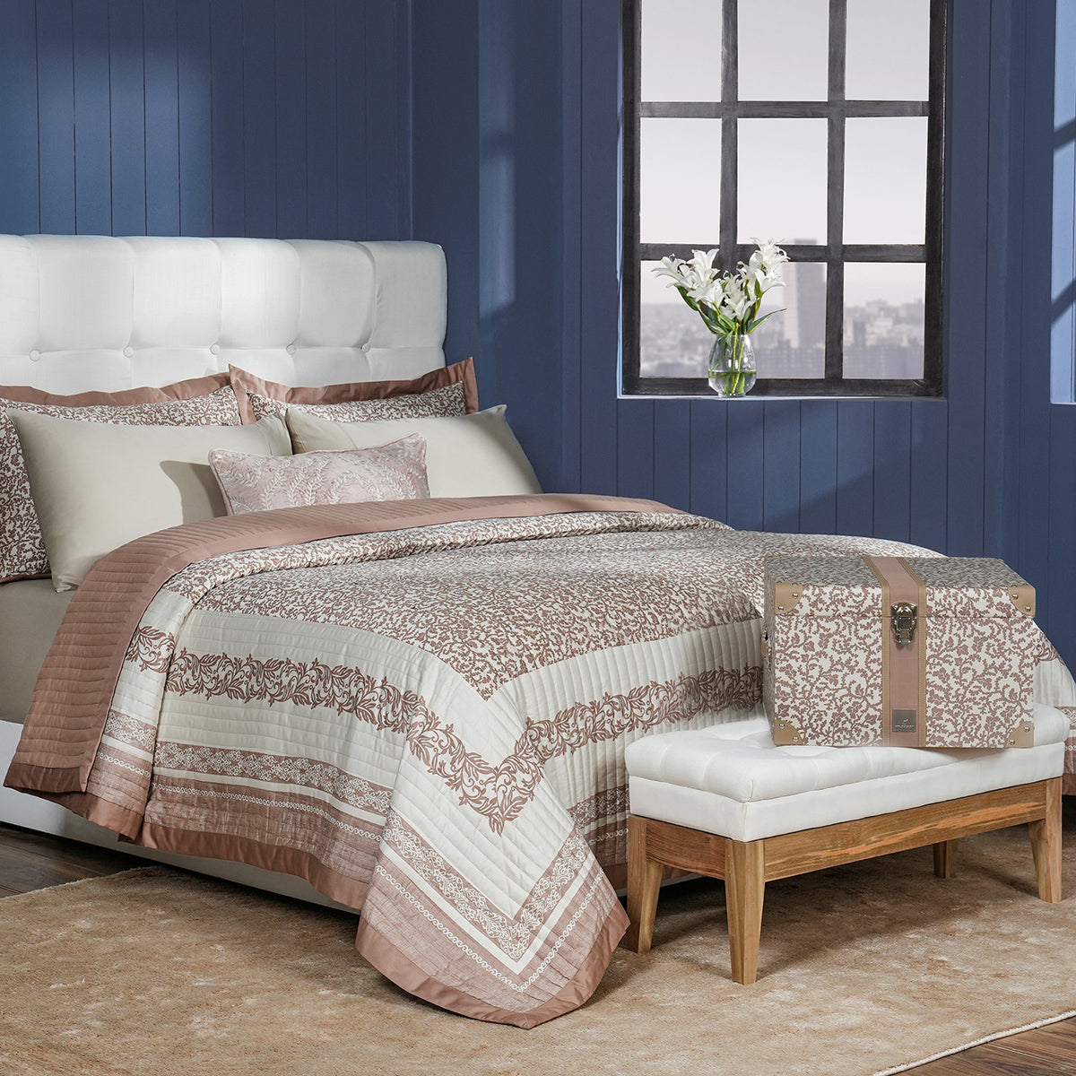 Classical Impression Ornamental 100% Cotton 8pcs Quilt/Qulited Bed Cover Set Brown