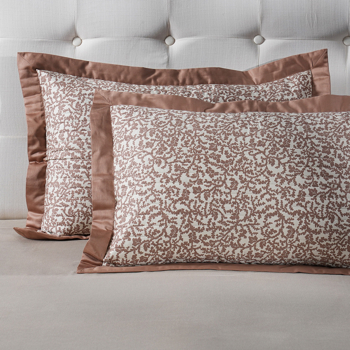 Classical Impression Ornamental Fabric-100% Cotton, Filling-100% Polyester Pillow Sham Set Brown
