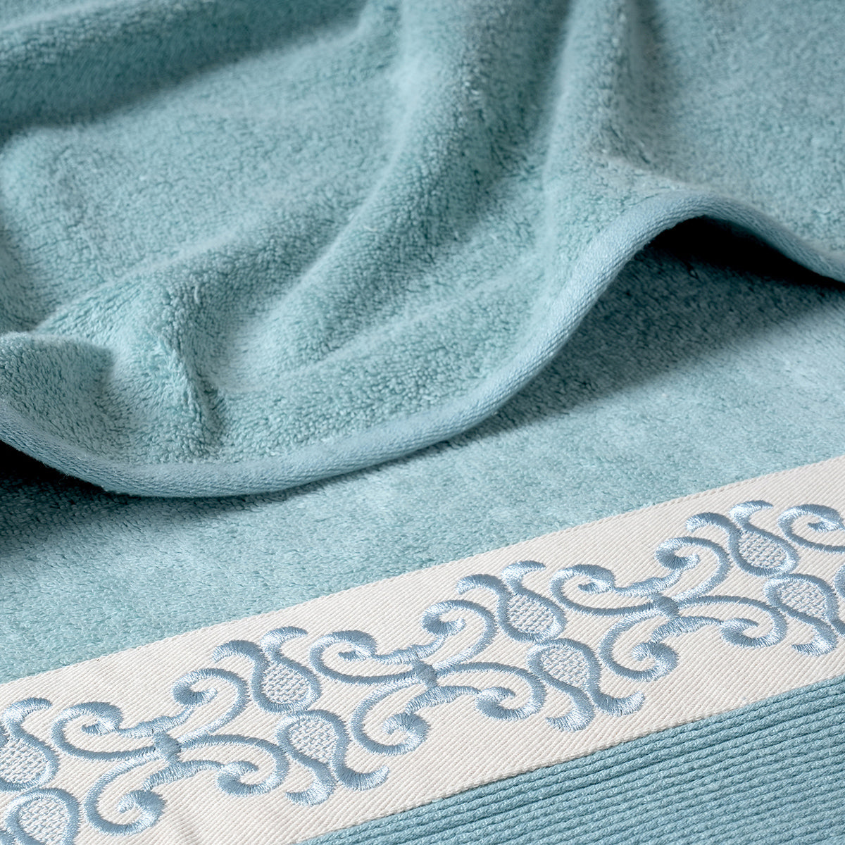 Elegance Embroidery Machine 100% Cotton Blue Towel