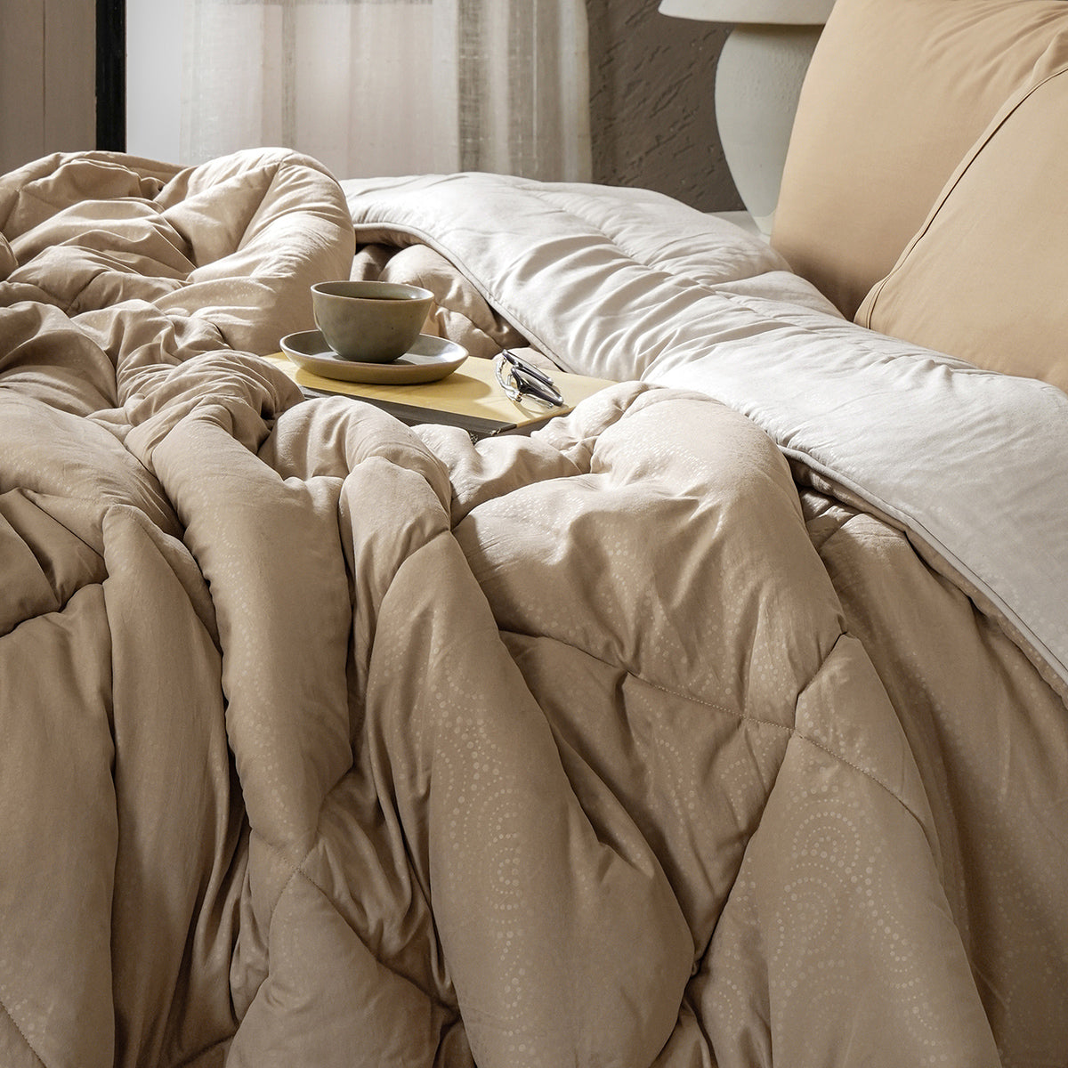 Gravel reversible textured Beige/Neutral Quilt