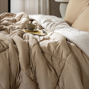 Gravel reversible textured Beige/Neutral Quilt