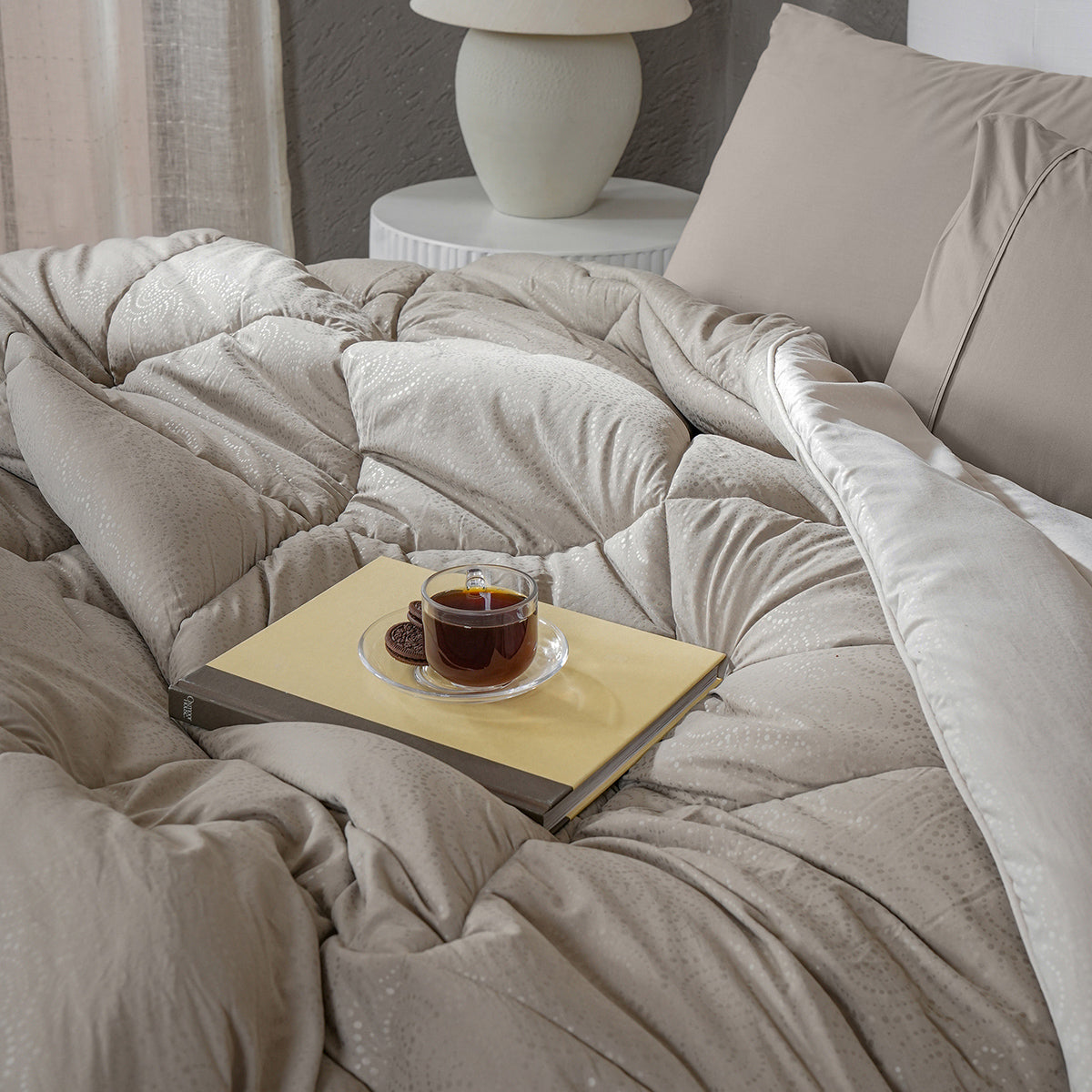 Gravel reversible textured Green Quilt