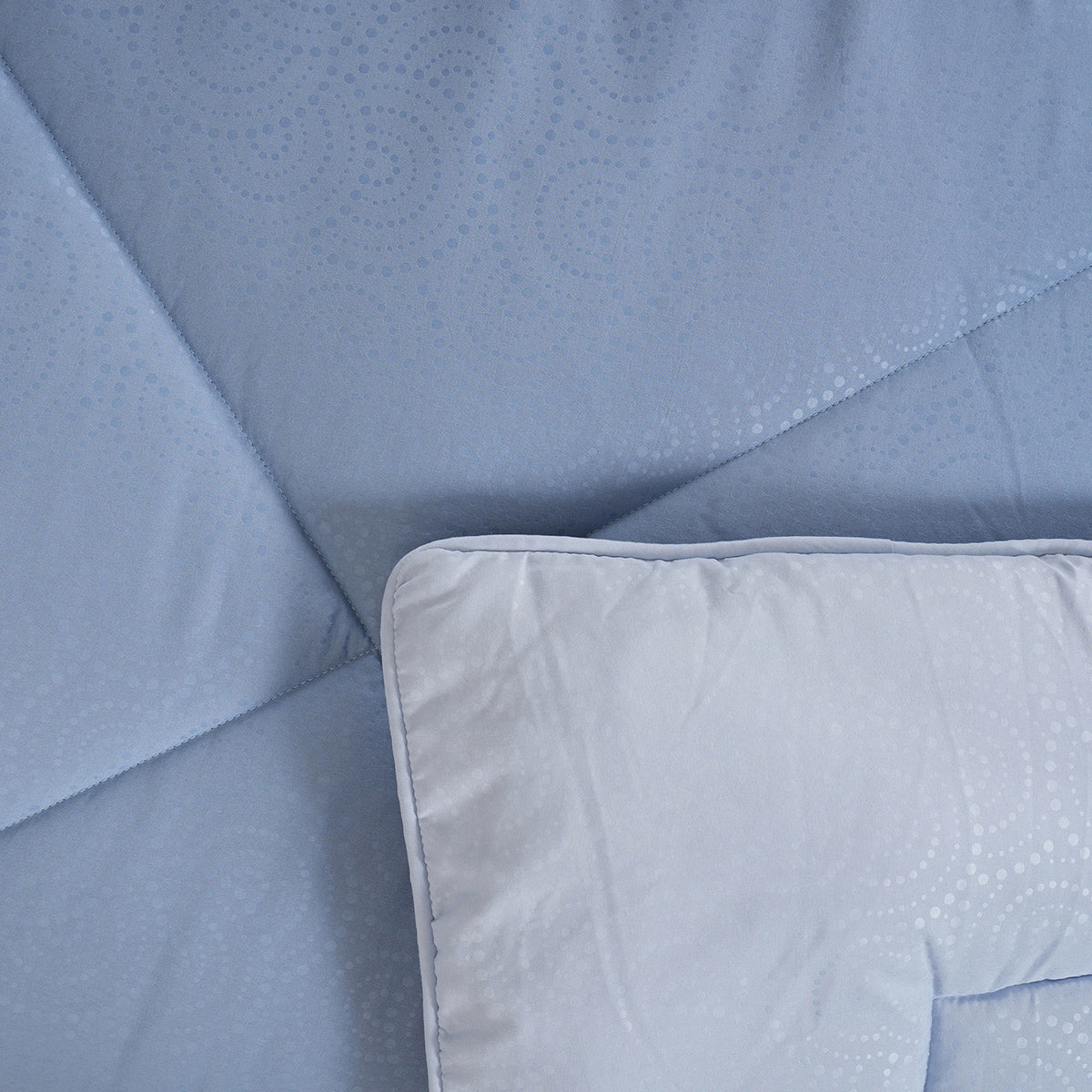 Gravel reversible textured Blue Quilt
